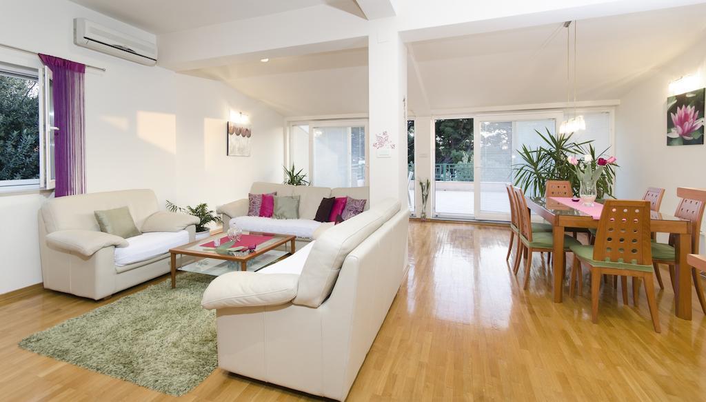 Urban Apartment Makarska Bilik gambar