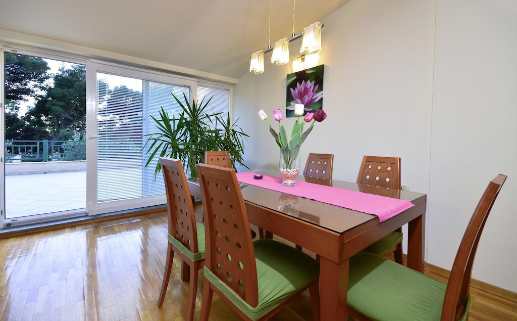 Urban Apartment Makarska Bilik gambar